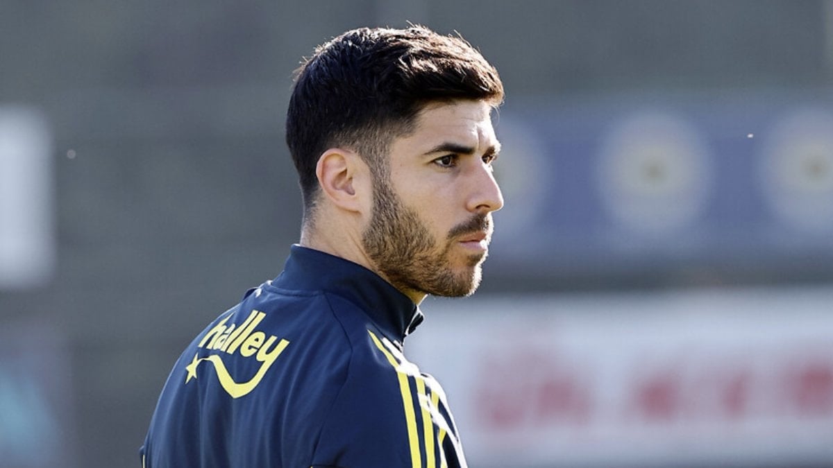 Marco Asensio, idmanı yarıda bıraktı