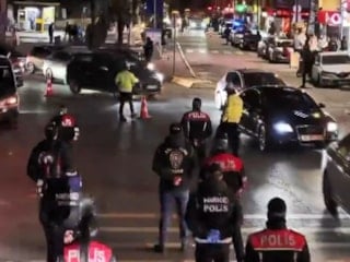 İstanbul'da huzur uygulaması; 25 sürücüye 646 bin lira ceza