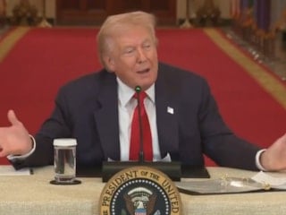 Trump'tan gazeteciye Rusya yanıtı: Ne kadar aptalca bir soru