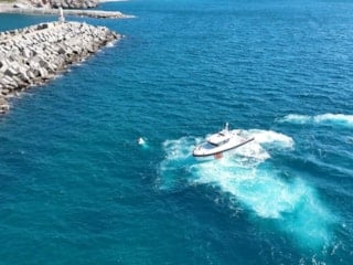 Antalya’da balıkçı teknesi battı: 3 kişi denize atlayarak kurtuldu