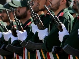 İran Devrim Muhafızları: Saldırıların sürmesi halinde ABD ve İsrail üslerini vuracağız