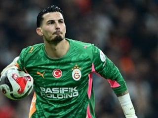 Uğurcan Çakır, yine Beşiktaş derbisine damga vurdu