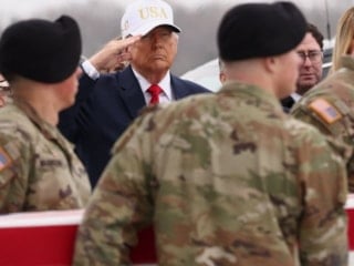 İran savaşında ölen ABD askerleri ülkelerine getirildi