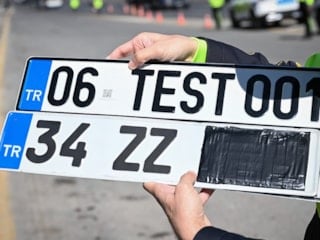 Orijinal plakayla APP'nin farkları