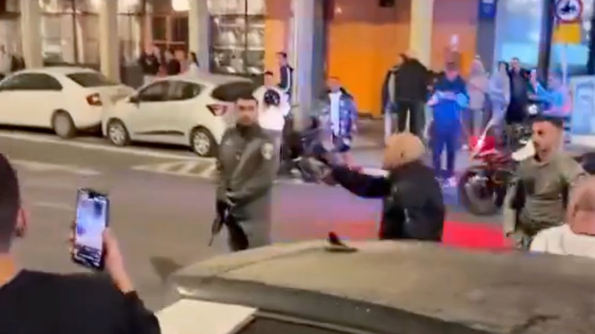 İsrail'de sansür operasyonu: İran füze saldırılarının hasarını kaydeden vatandaşlar tutuklanıyor