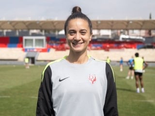 Emine Ecem Esen'den kadınlara 'vazgeçmeyin' mesajı