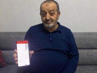 Sivas'ta hesabına yanlışlıkla gelen parayı, banka şubesine geri gönderdi