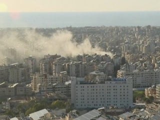 İsrail'in Beyrut'a gece boyu düzenlediği saldırılarda 15 kişi hayatını kaybetti