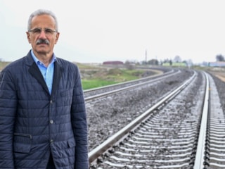 Abdulkadir Uraloğlu: Bursa, Yüksek Hızlı Tren ağına katılan 12'nci il olacak