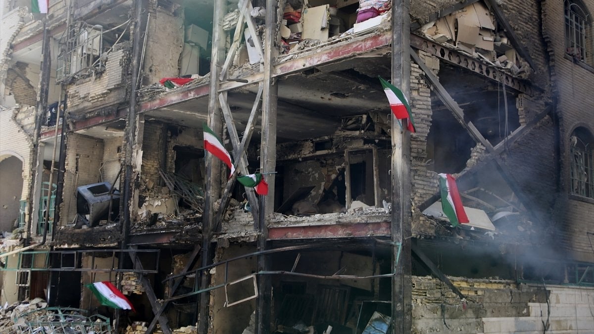 İran'a yönelik saldırılarda bin 332 sivil hayatını kaybetti