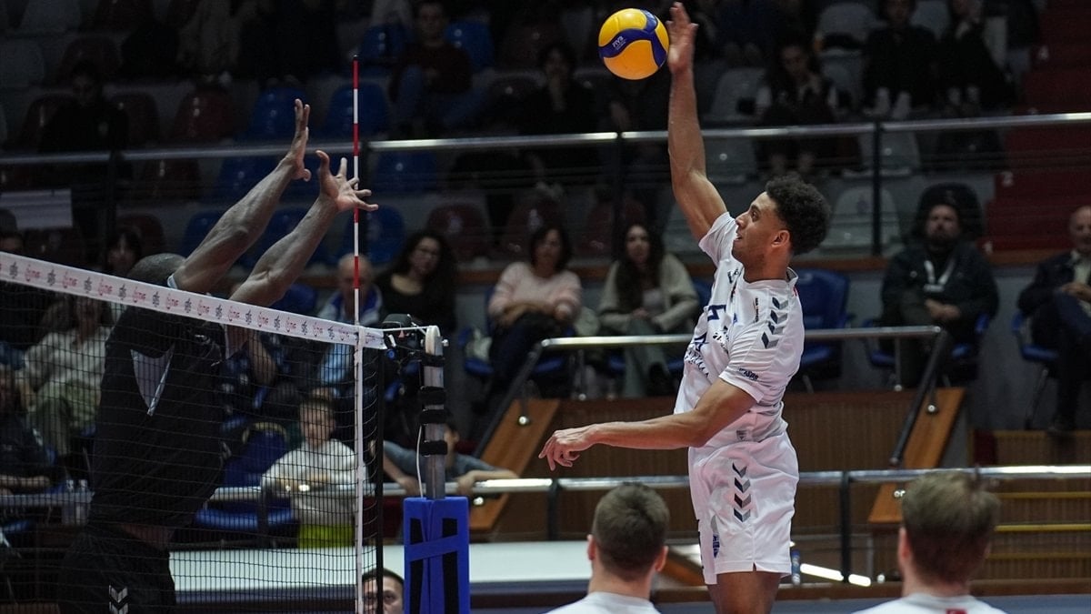 Spor Toto, Altekma'yı yendi