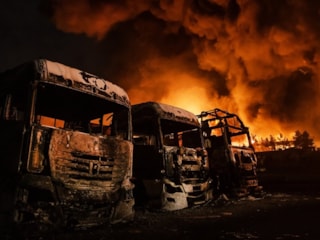 İran'dan hedef değişikliği: ABD sermayesi de hedef alınacak