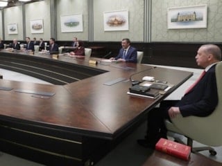 Kabine toplanıyor: Ana gündem maddesi Orta Doğu'daki savaş olacak