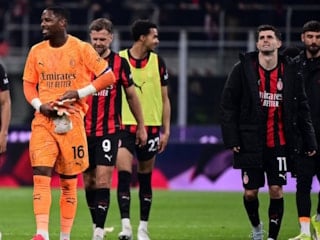 Milan, sahasında Inter'i tek golle yendi