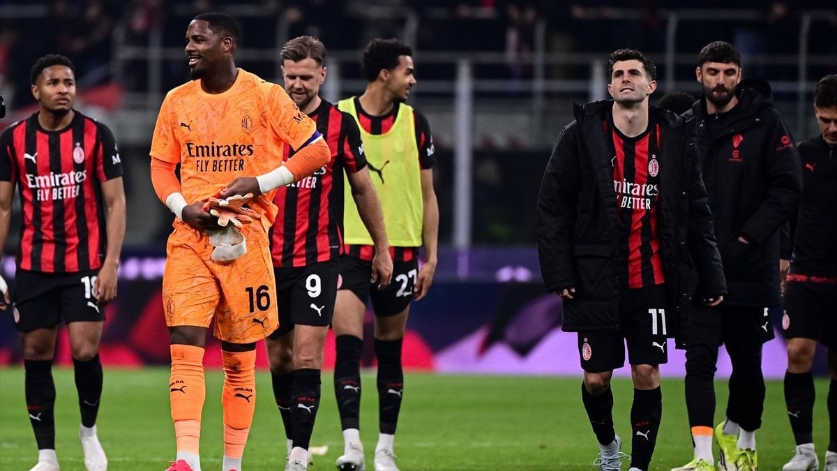 Milan, sahasında Inter'i tek golle yendi