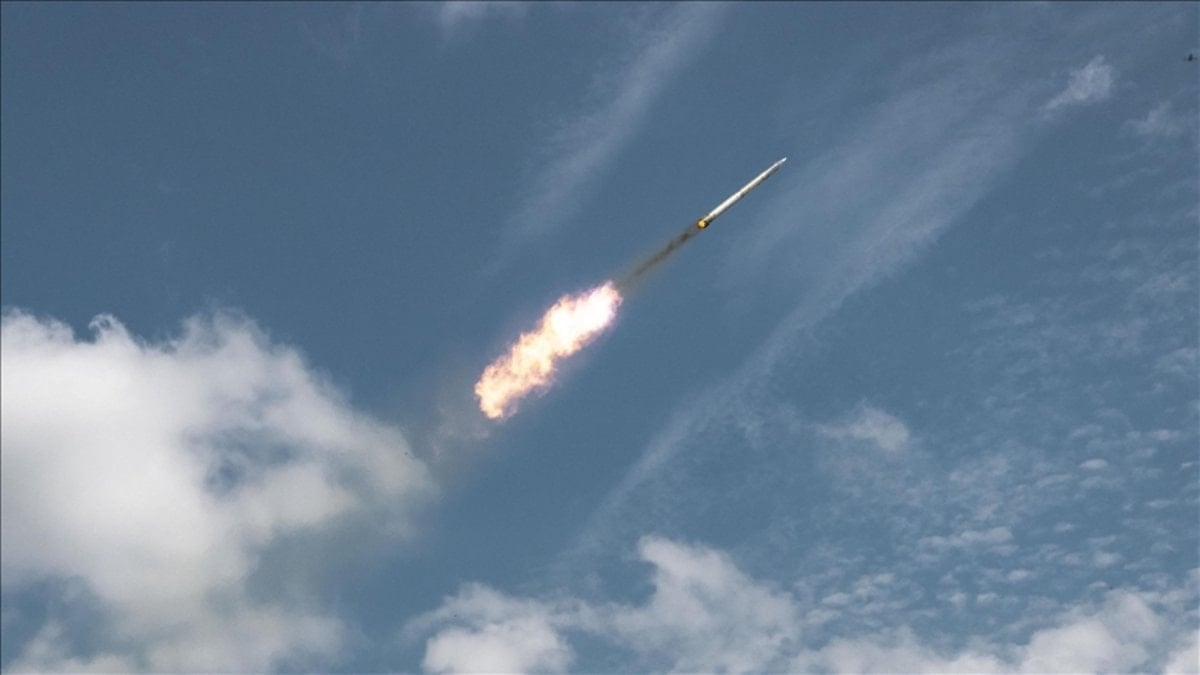 Rusya: Ukrayna'ya ait 322 İHA'yı vurduk