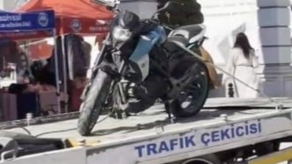 İstanbul'da sahte plakalı motosiklet sürücüsüne ceza yağdı