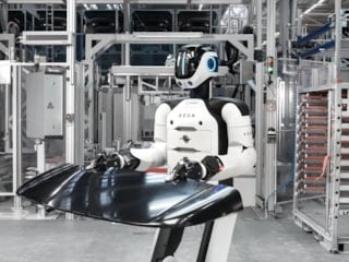 BMW, insansı robotları Almanya’daki fabrikasında test edecek