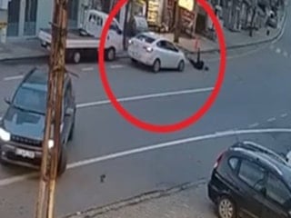 Trabzon'da otomobilin çarptığı genç kadın ağır yaralandı