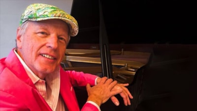 Alman piyanistin Türk müziğine piyano yorumu ilgi gördü