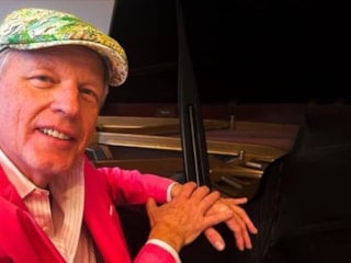 Alman piyanistin Türk müziğine piyano yorumu ilgi gördü