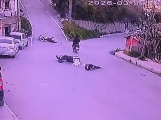 Hatay’da motosikletler kafa kafaya çarpıştı: 3 yaralı