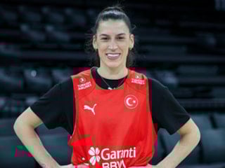 Sevgi Uzun: Ay-yıldızlı forma her zaman zirvede