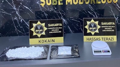 Sakarya'da yolcu otobüsünde yarım kilo kokain ele geçirildi