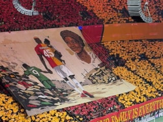 Galatasaray taraftarından Victor Osimhen'e özel koreografi