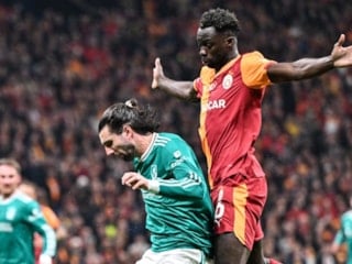 Galatasaray’da Davinson Sanchez cezalı duruma düştü!