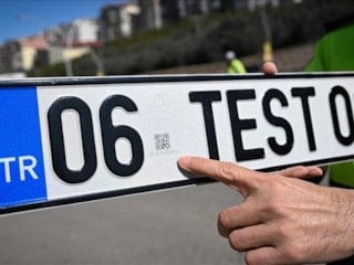 Standart dışı plakaya kesilen cezalar iptal edildi