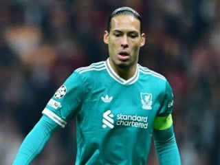 Virgil van Dijk, Ömer Bayram sorusuna tepki gösterdi