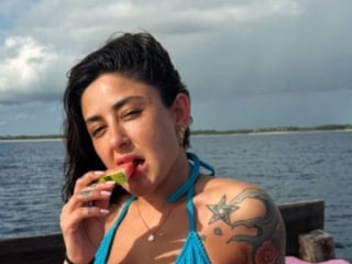 Melek Mosso'nun Ramazan ayındaki tatil paylaşımlarına tepki geldi