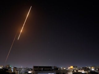 İran'dan yapılan misillemede İsrail'de 33 kişi yaralandı