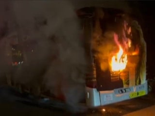 15 Temmuz Şehitler Köprüsü bağlantı yolunda metrobüs yangını