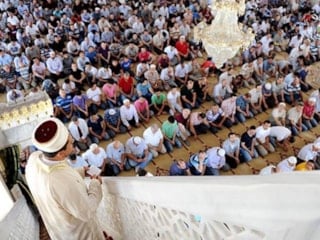 13 Mart 2026 Cuma Hutbesi: Bugünkü hutbe metni ve namaz saatleri
