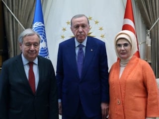 Emine Erdoğan, BM Genel Sekreteri Guterres'e verilen ödüle ilişkin paylaşım yaptı