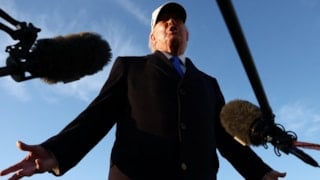 ABD Başkanı Trump: İran'ın Hark Adası'nı hedef aldık