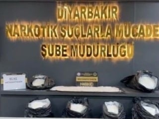 Diyarbakır'da şüpheli tırdan 81 kilo metamfetamin ele geçirildi