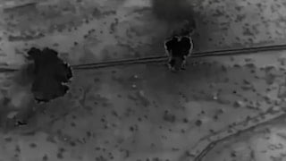 ABD, İran petrolünü hedef almaya devam ediyor: Hark Adası'na saldırdı