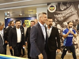 Fenerbahçe'de yönetim kurulu toplantısı başladı