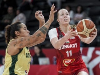 Avustralya, Macaristan'ı devirdi