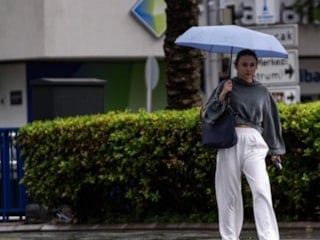 Yağmur ülkeyi etkisi altına alıyor: Sıcaklıklar mevsim normallerinde