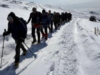 19 kişilik dağcı grubu Ağrı Dağı zirvesi için tırmanışa geçti