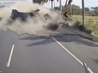 Guatemala'da feci kaza kamerada: 3 kişi hayatını kaybetti