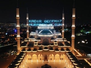 'Bin aydan daha hayırlı' Kadir Gecesi, yarın idrak edilecek