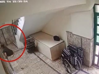 Antalya'da otizmli Mehmet'in merdivenlerden düştüğü anlara ait görüntüler çıktı