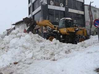Bingöl'de 25 köy yolu ulaşıma kapandı