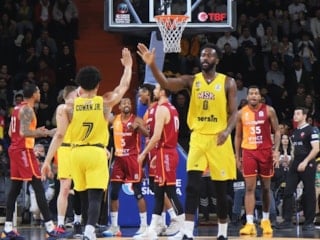 Mersin Spor'dan Galatasaray'a 38 sayılık fark!