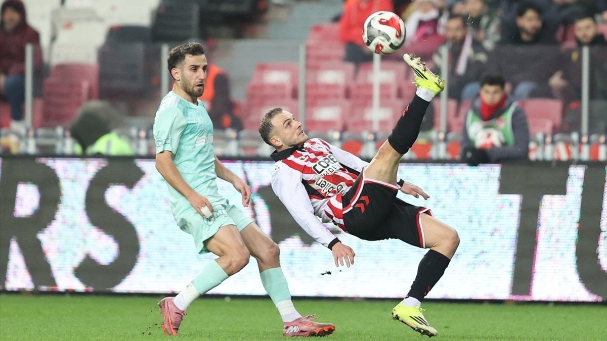 Samsunspor, Kayserispor'u son dakikada yendi